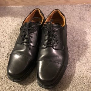Men’s black dress shoes